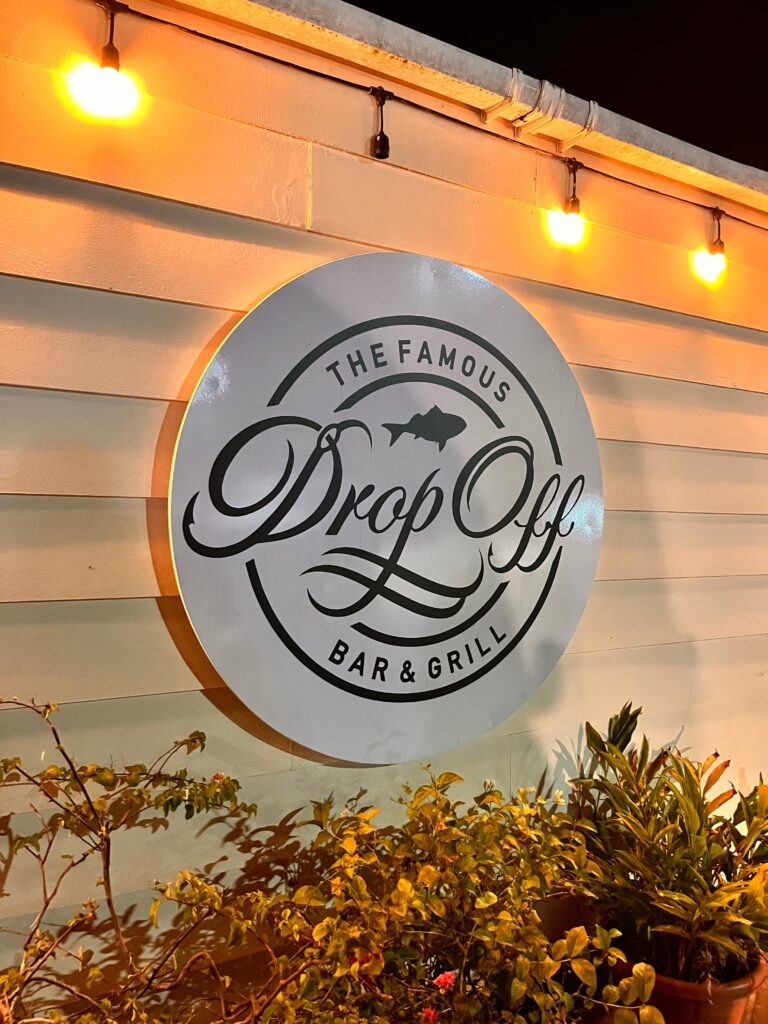 パラオのドロップオフバーの看板